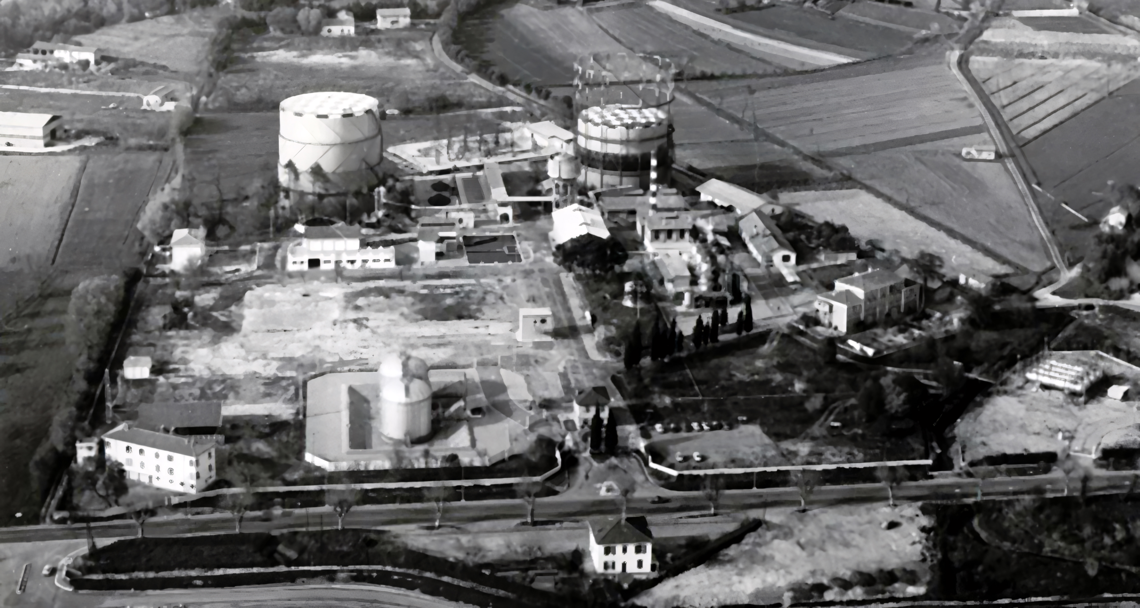 Vue historique de l’usine à gaz de La Bocca